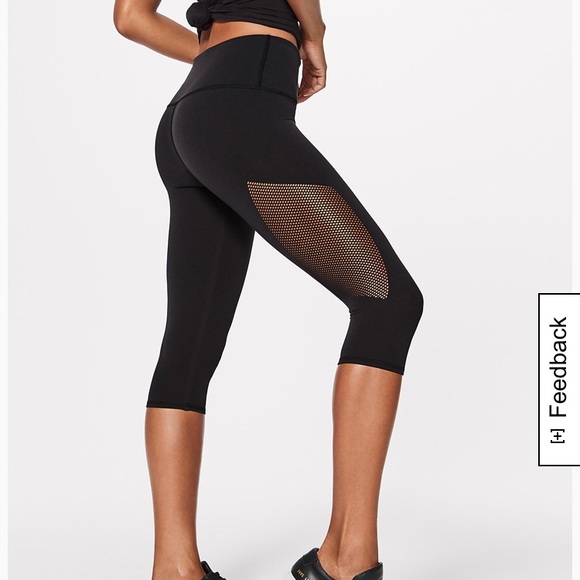 Lululemon Reveal Crop - Picture 1 of 7